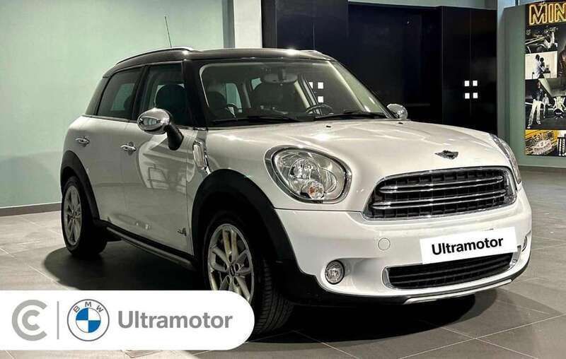 Light white Usata 2014 Mini Cooper D Countryman SUV | 11.970 € (Buon prezzo) - Immagine 1/4