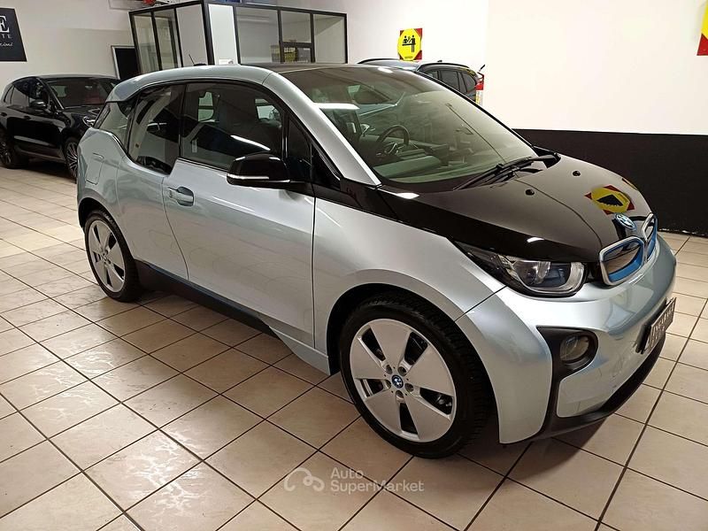 Usata BMW i3 75 kW (102 CV) 2017 Blu/azzurro Utilitaria