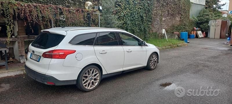 Usata Ford Focus Titanium X 120 CV (88 kW) 2016 Bianco Station wagon