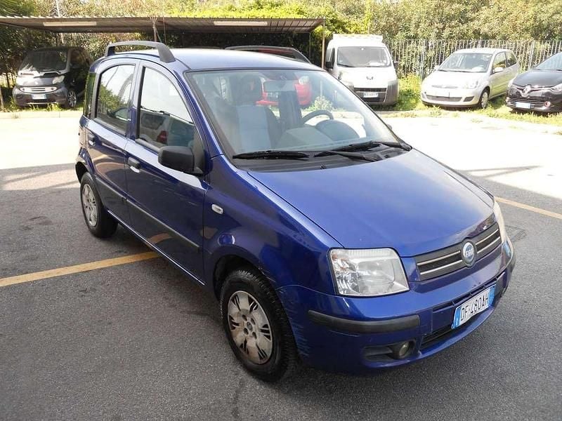 Usata Fiat Panda Dynamic 69 CV (50 kW) 2007 Blu/azzurro Utilitaria
