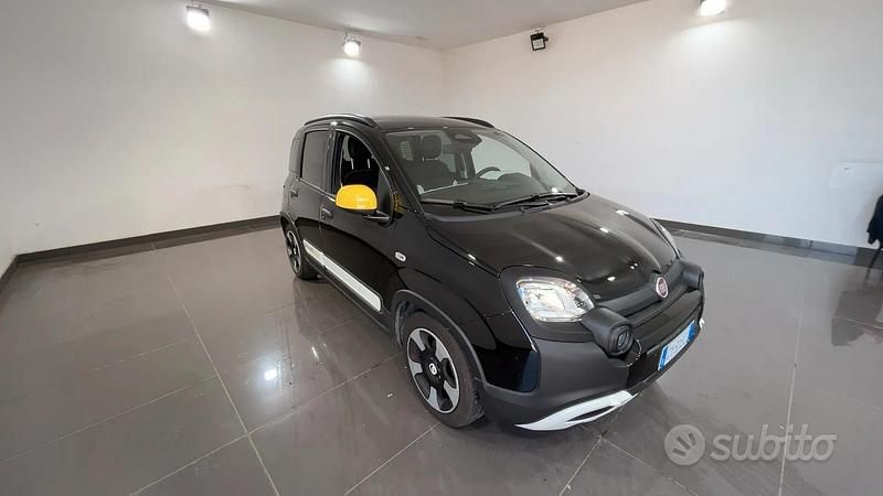 Nero Usata 2025 Fiat Panda Cross Cross Due volumi | 13.990 € (Buon prezzo) - Immagine 1/4