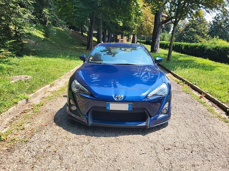 Usata 2016 Toyota GT86 GT | 23.500 € (Buon prezzo) - Immagine 1/4