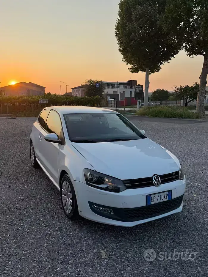 Usata VW Polo 69 CV (50 kW) 2012 Bianco Utilitaria