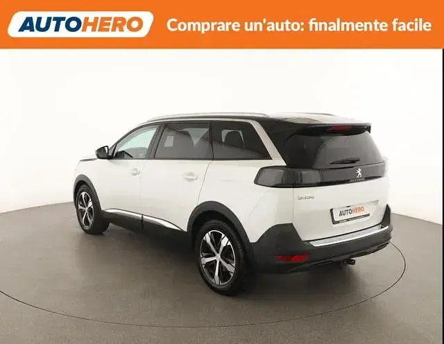 Usata Peugeot 5008 Allure 131 CV (96 kW) 2022 Bianco SUV