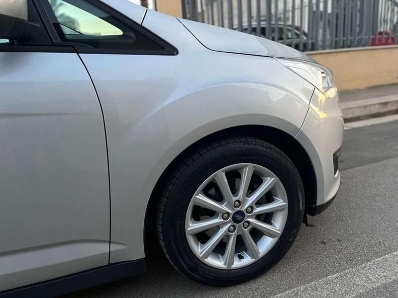 Usata Ford C-MAX Titanium 95 CV (69 kW) 2016 Argento Monovolume