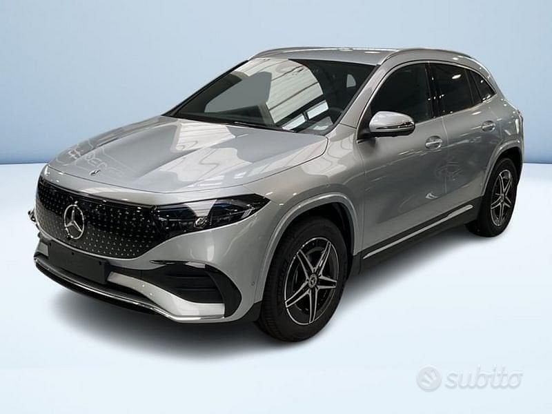 Nero Nuova 2025 Mercedes EQA300 Advanced SUV | 50.700 € (Cara) - Immagine 1/4