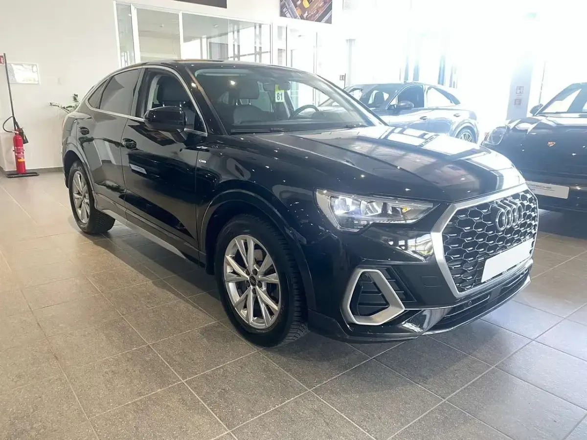Usata Audi Q3 Sportback S-Line 150 CV (110 kW) 2022 Nero SUV