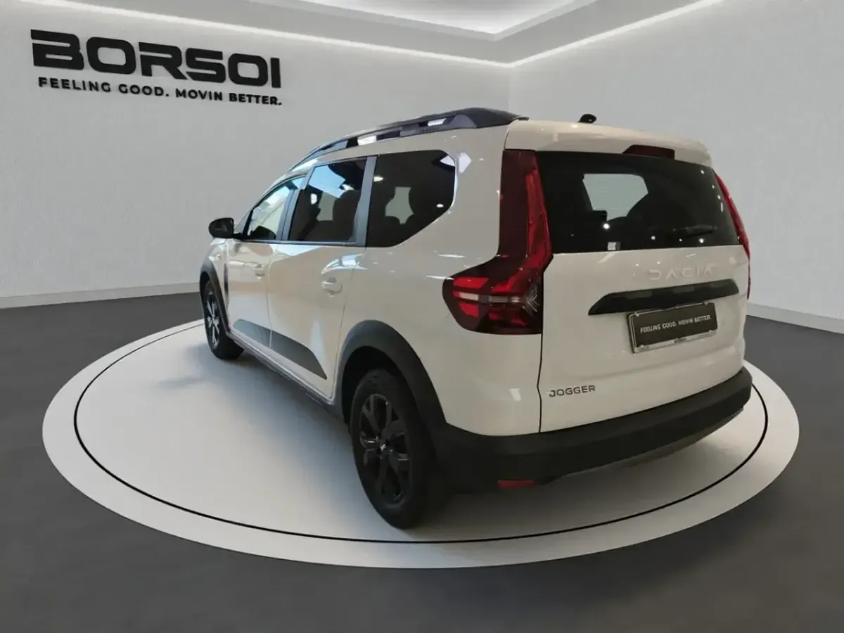 Usata Dacia Jogger Extreme 101 CV (74 kW) 2023 Bianco Monovolume