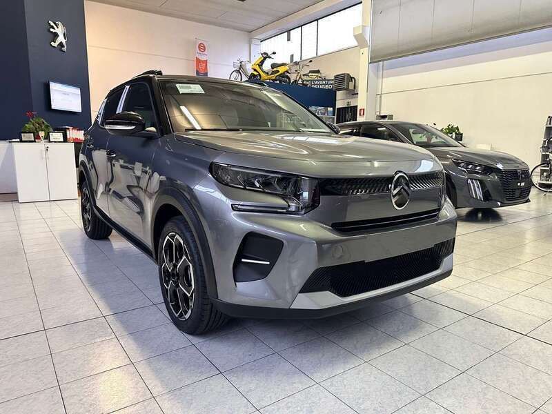 Nuova Citroën C3 PureTech 110 CV (80 kW) 2025 Mercury grey Utilitaria