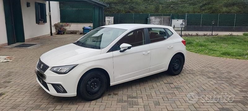 Usata Seat Ibiza 80 CV (58 kW) 2023 Bianco Utilitaria