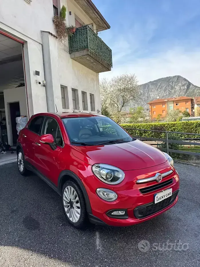 Usata Fiat 500X Lounge 120 CV (88 kW) 2015 Rosso SUV