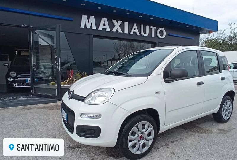 Usata Fiat Panda 80 CV (58 kW) 2018 Bianco Berlina