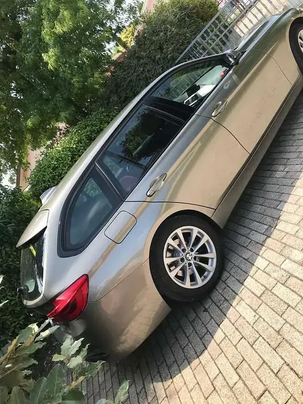 Usata BMW 318 Luxury Line 150 CV (110 kW) 2016 Berlina