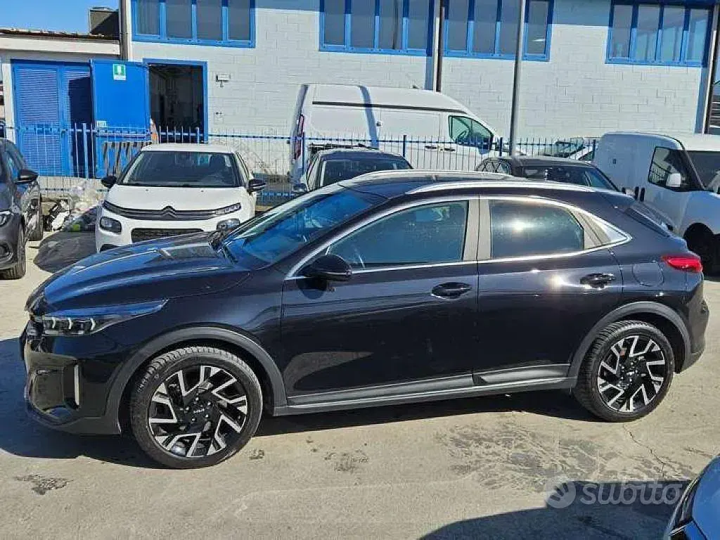 Usata Kia XCeed 136 CV (100 kW) 2022 Nero SUV