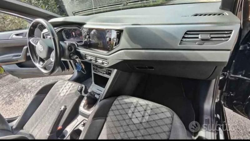 Usata VW Taigo R-line 110 CV (80 kW) 2022 Nero SUV