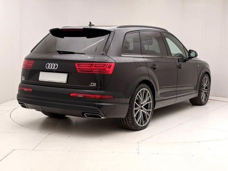 Usata Audi Q7 Sport 272 CV (200 kW) 2017 Nero SUV