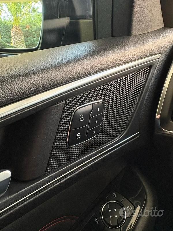 Usata Ford S-MAX ST-Line 150 CV (110 kW) 2018 Nero Monovolume