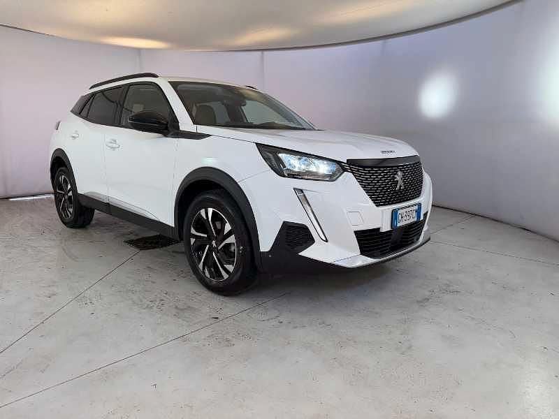 Usata Peugeot 2008 Allure 110 CV (80 kW) 2022 Bianco SUV