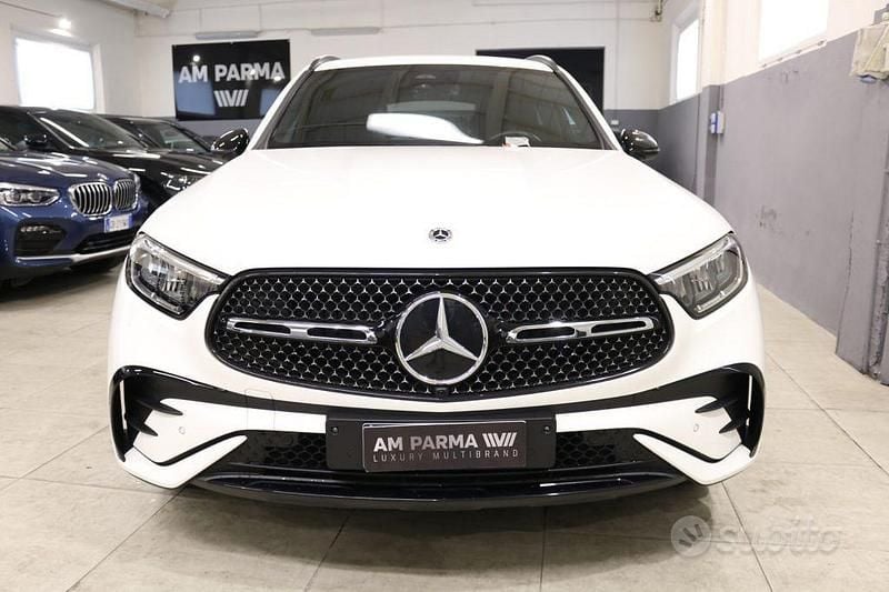 Usata Mercedes GLC220 AMG Line Premium Plus 197 CV (144 kW) 2024 Bianco SUV
