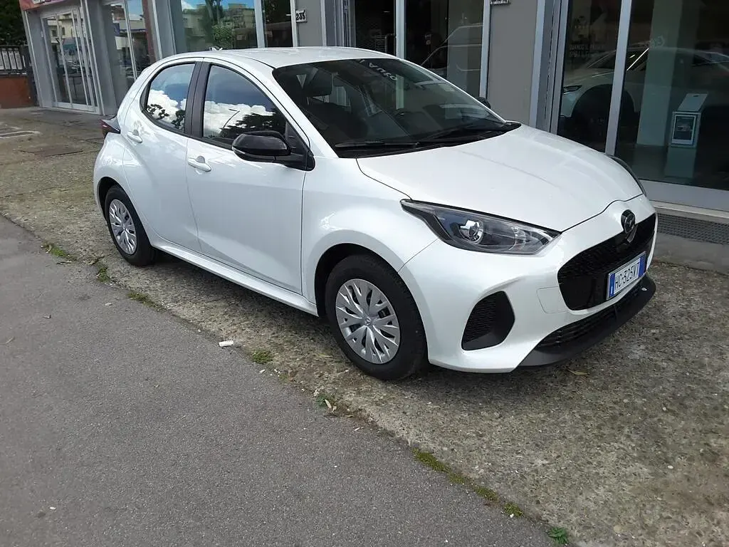 Usata Mazda 2 Exceed 116 CV (85 kW) 2020 Nero Berlina