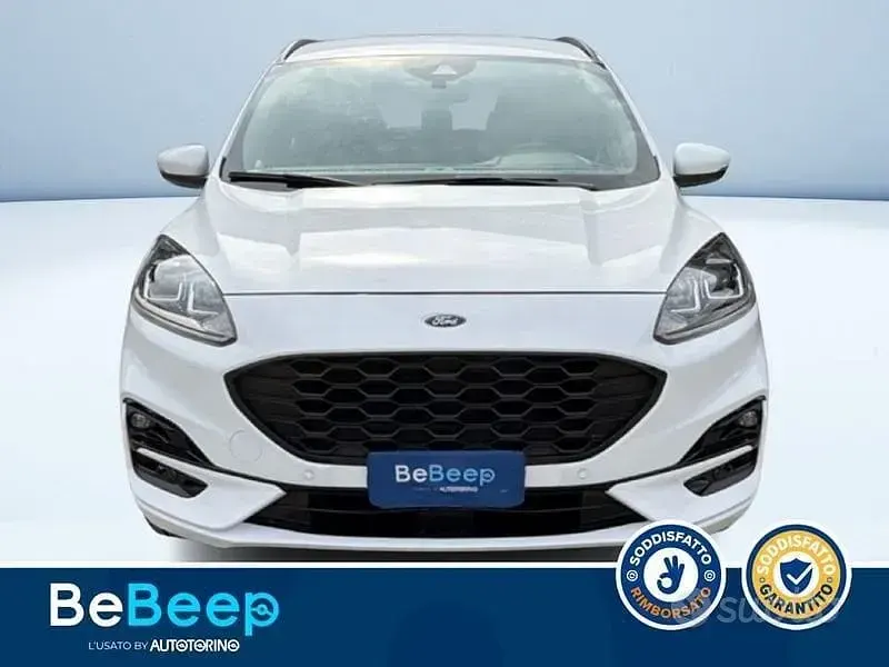 Usata Ford Kuga ST-Line 150 CV (110 kW) 2021 Bianco pastello SUV