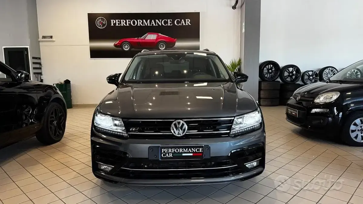 Usata VW Tiguan R-line 150 CV (110 kW) 2019 Grigio SUV