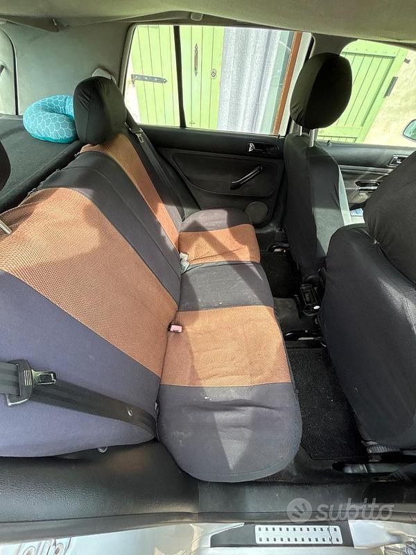 Usata VW Golf IV 150 CV (110 kW) 2002 Grigio Berlina