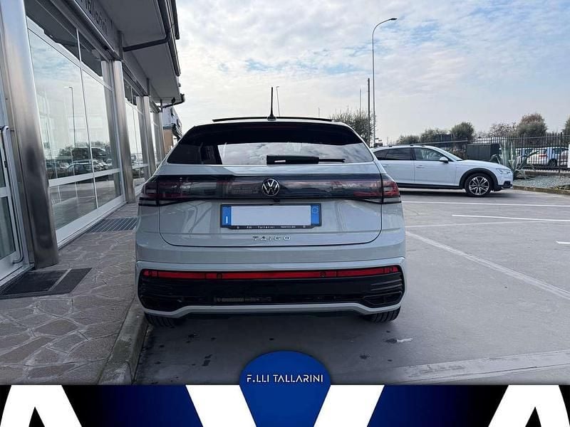 Usata VW Taigo R-line 110 CV (80 kW) 2022 Grigio ascot SUV