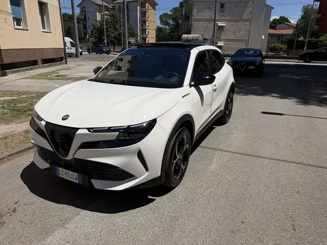 Usata Alfa Romeo GT Junior Edizione Speciale 145 CV (106 kW) 2025 SUV