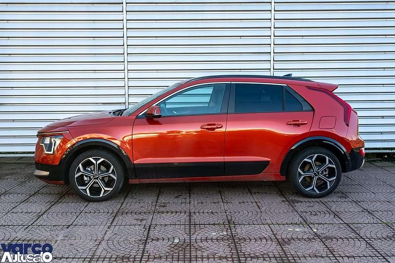 Usata Kia Niro Premium 105 CV (77 kW) 2023 Arancione SUV