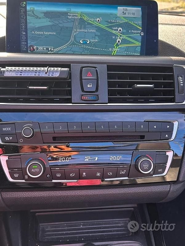 Usata BMW 220 Sport Line 197 CV (144 kW) 2016 Cabrio