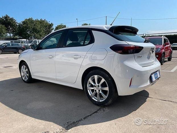 Usata Opel Corsa 75 CV (55 kW) 2022 Bianco Utilitaria