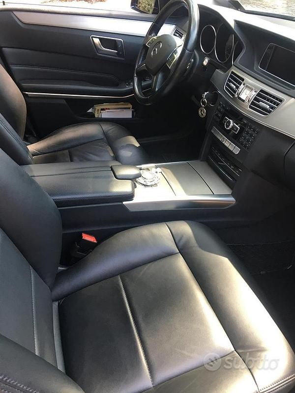 Usata Mercedes E200 2015 Nero Berlina