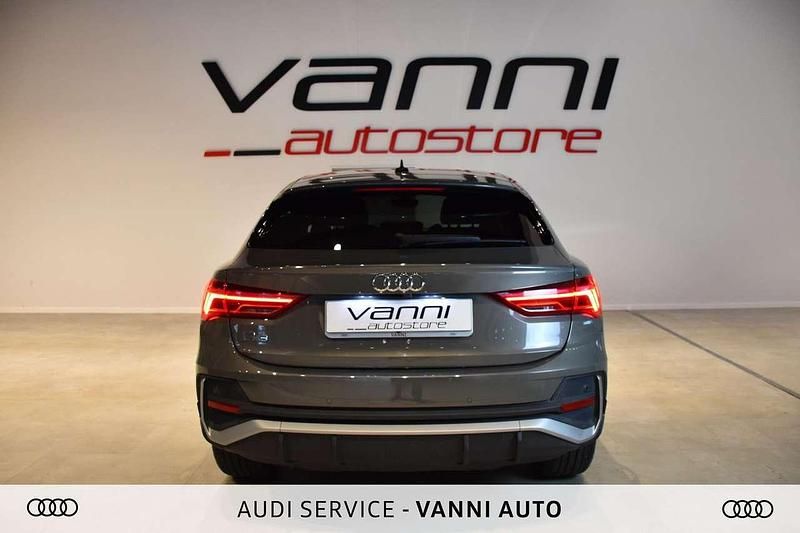 Usata Audi Q3 150 CV (110 kW) 2025 Grigio SUV