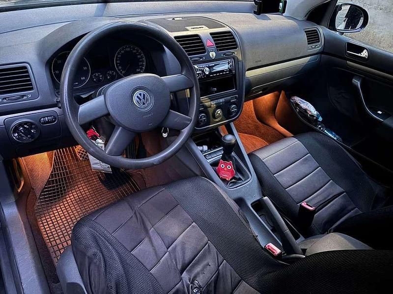 Usata VW Golf IV 140 CV (102 kW) 2004 Nero Berlina