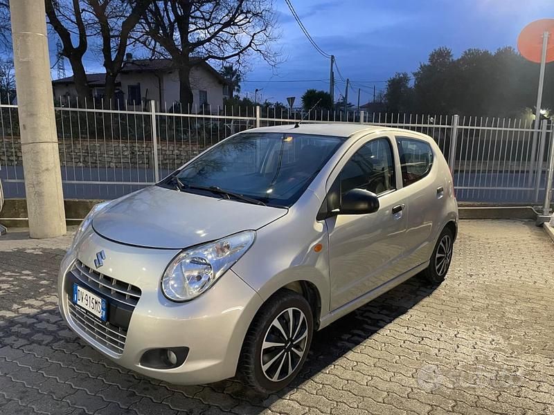 Usata Suzuki Alto 68 CV (50 kW) 2009 Grigio Utilitaria