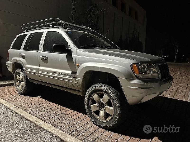 Usata Jeep Grand Cherokee 163 CV (119 kW) 2005 Grigio SUV