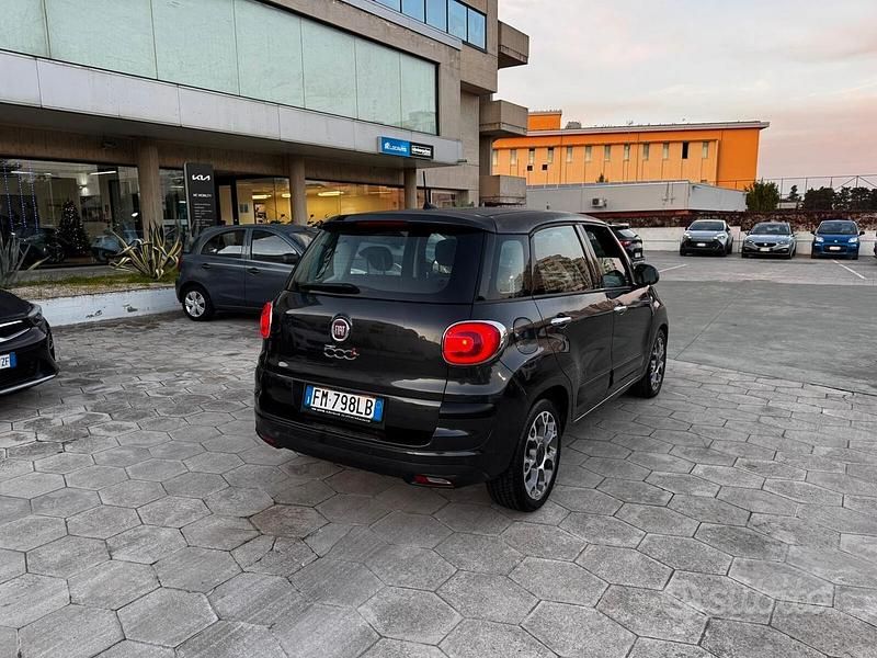 Usata Fiat 500L 120 CV (88 kW) 2017 Grigio Monovolume