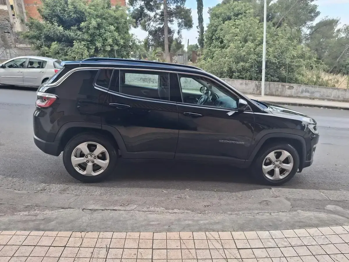 Usata Jeep Compass Longitude 120 CV (88 kW) 2018 Nero SUV