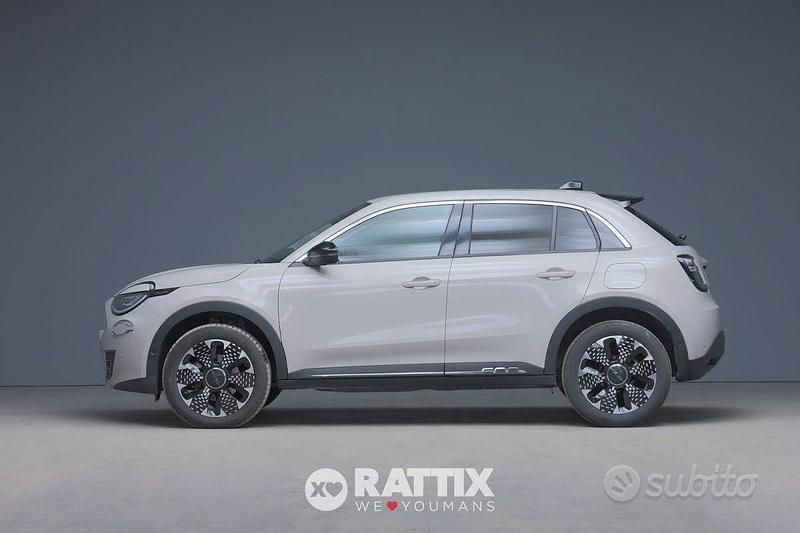 Usata Fiat 600 La Prima 101 CV (74 kW) 2025 Giallo SUV