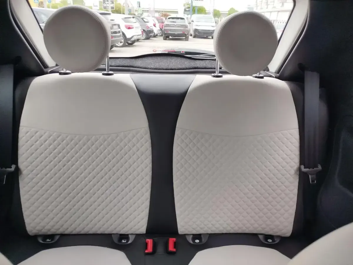 Usata Fiat 500 Dolcevita 70 CV (51 kW) 2022 Bianco Utilitaria