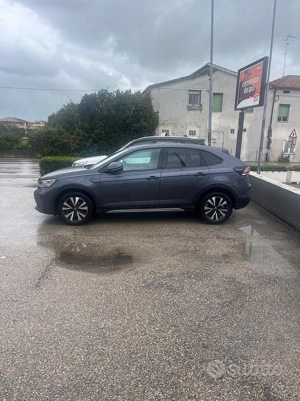 Usata VW Taigo Life 95 CV (69 kW) 2023 Grigio SUV