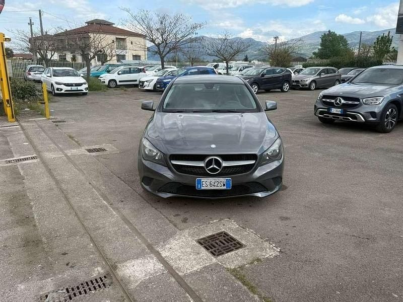 Usata Mercedes CLA200 Premium 136 CV (100 kW) 2013 Berlina