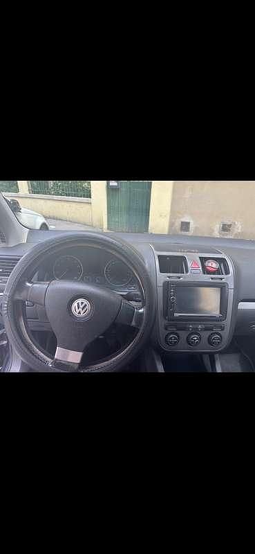 Usata VW Golf V 102 CV (75 kW) 2007 Berlina