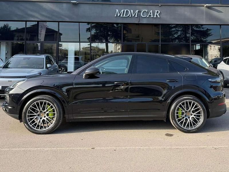 Usata Porsche Cayenne Coupe 340 CV (250 kW) 2022 Nero SUV