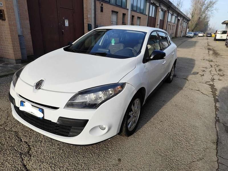 Usata Renault Mégane GT Line GT-Line 110 CV (80 kW) 2011 Bianco Station wagon