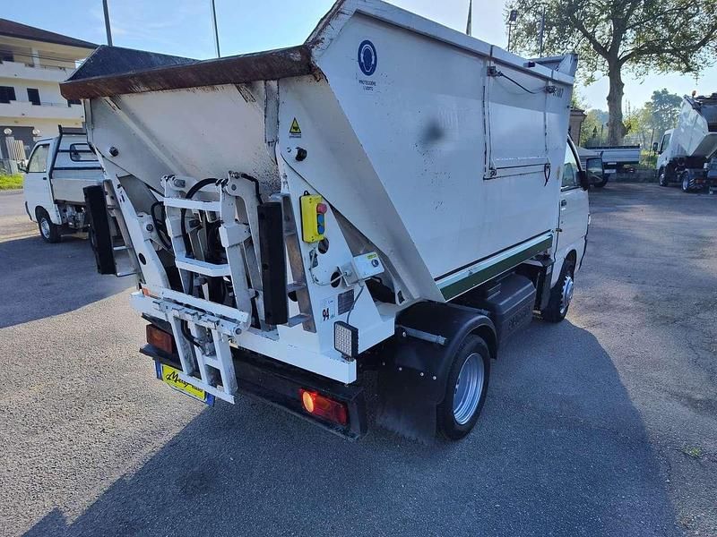 Usata Piaggio Porter 79 CV (58 kW) 2018 Other Furgone