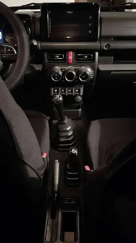 Usata Suzuki Jimny 102 CV (75 kW) 2020 Blu/azzurro SUV