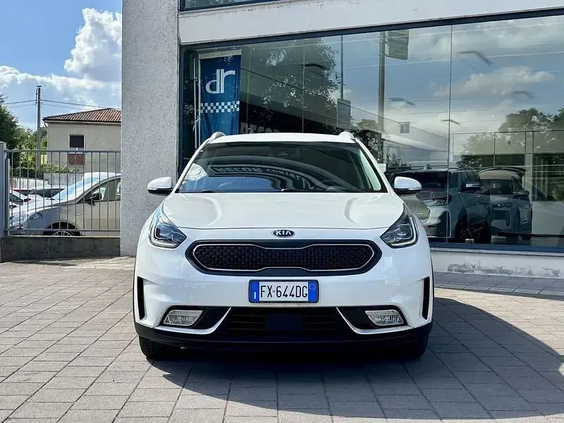 Usata Kia Niro 141 CV (103 kW) 2019 Bianco SUV