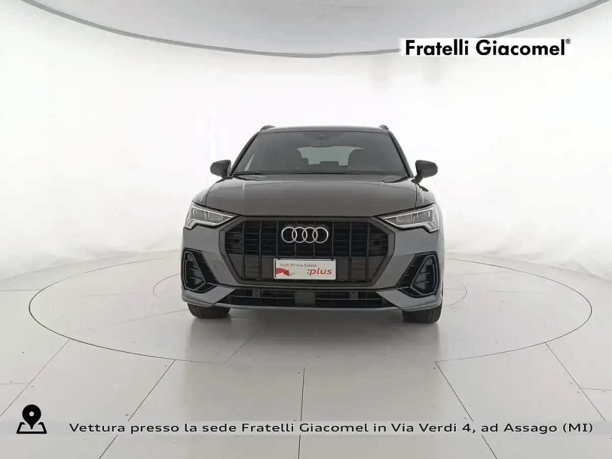 Usata Audi Q3 S-Line 150 CV (110 kW) 2025 Grigio daytona perlato SUV
